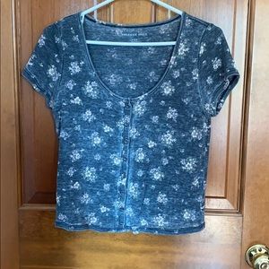 American Eagle Floral Button-Up Crop Top - EUC
